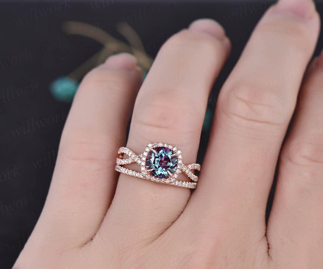 Unique infinity halo engagement ring 2pcs round Alexandrite engagement ring set rose gold full eternity diamond wedding band bridal set