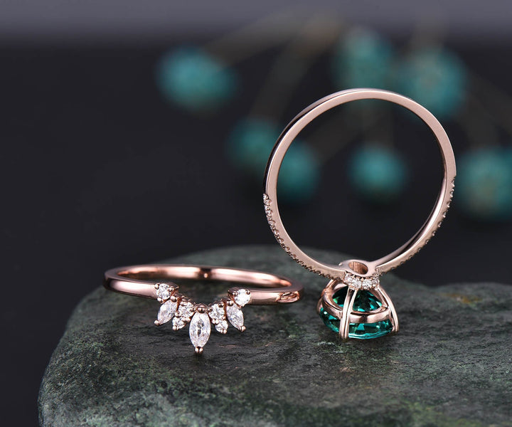 Unique vintage emerald wedding bridal set 2pcs emerald engagement ring set diamond ring marquise crown moissanite rose gold wedding band