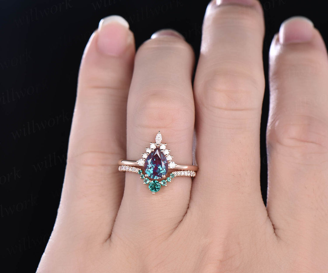 Rose gold ring set emerald bridal set 2pcs pear cut Alexandrite engagement ring set moissanite ring crown marquise unique vintage ring band