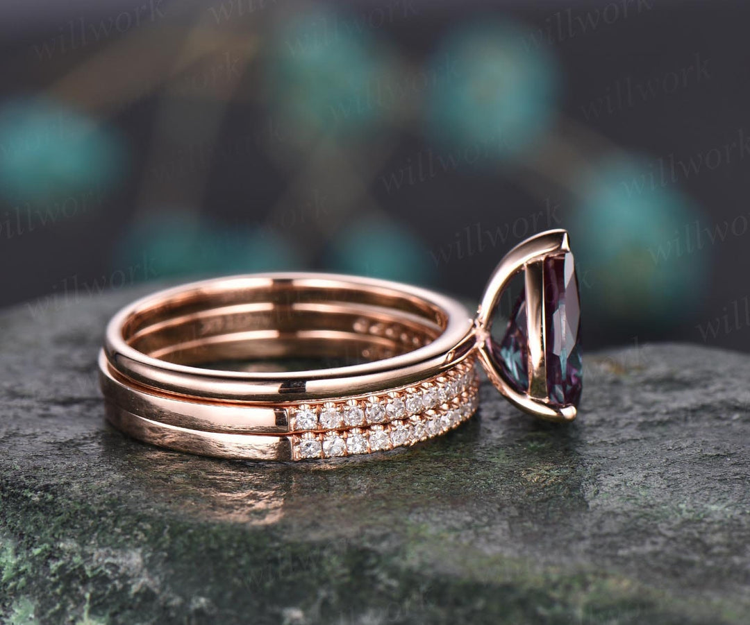Vintage Alexandrite ring set solitaire Alexandrite engagement ring set rose gold June birthstone ring unique wedding bridal ring set gifts