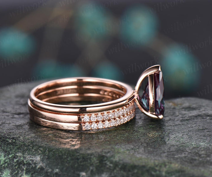 Vintage Alexandrite ring set solitaire Alexandrite engagement ring set rose gold June birthstone ring unique wedding bridal ring set gifts
