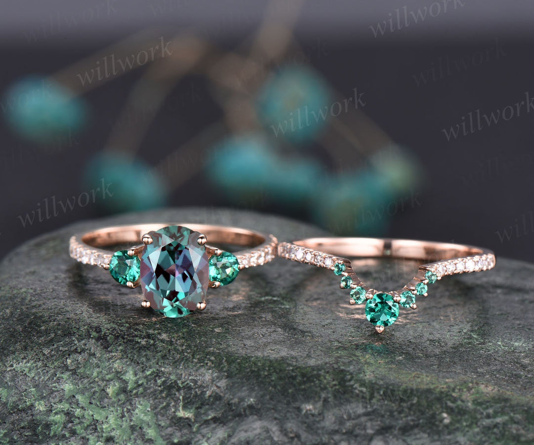 Oval alexandrite bridal set vintage alexandrite engagement ring set emerald ring set dainty diamond ring set birthday stone ring jewelry