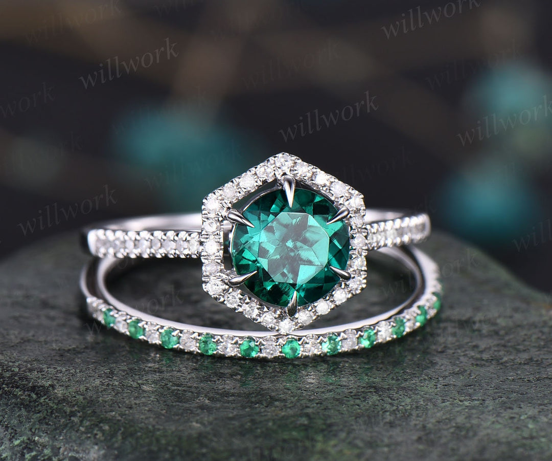 Hexagon halo diamond ring set round shaped emerald engagement ring set rose gold ring for women natural emerald wedding ring band bridal set