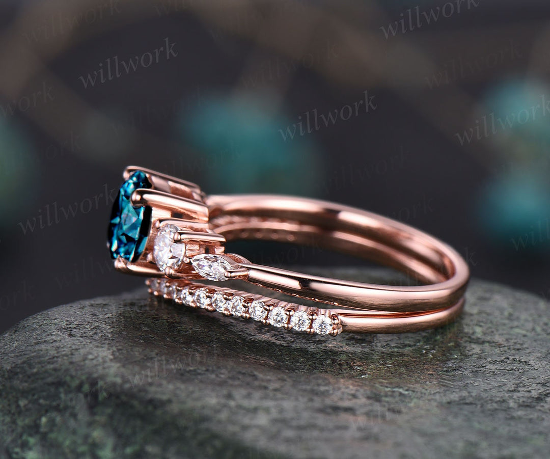 Alexandrite ring gold women vintage Alexandrite engagement ring set rose gold bridal ring set art deco moissanite ring set promise ring set