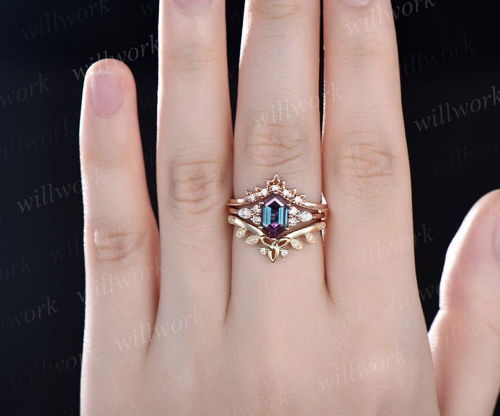 Alexandrite ring gold unique Long hexagon cut Alexandrite engagement ring set art deco diamond ring bridal wedding ring set women jewelry