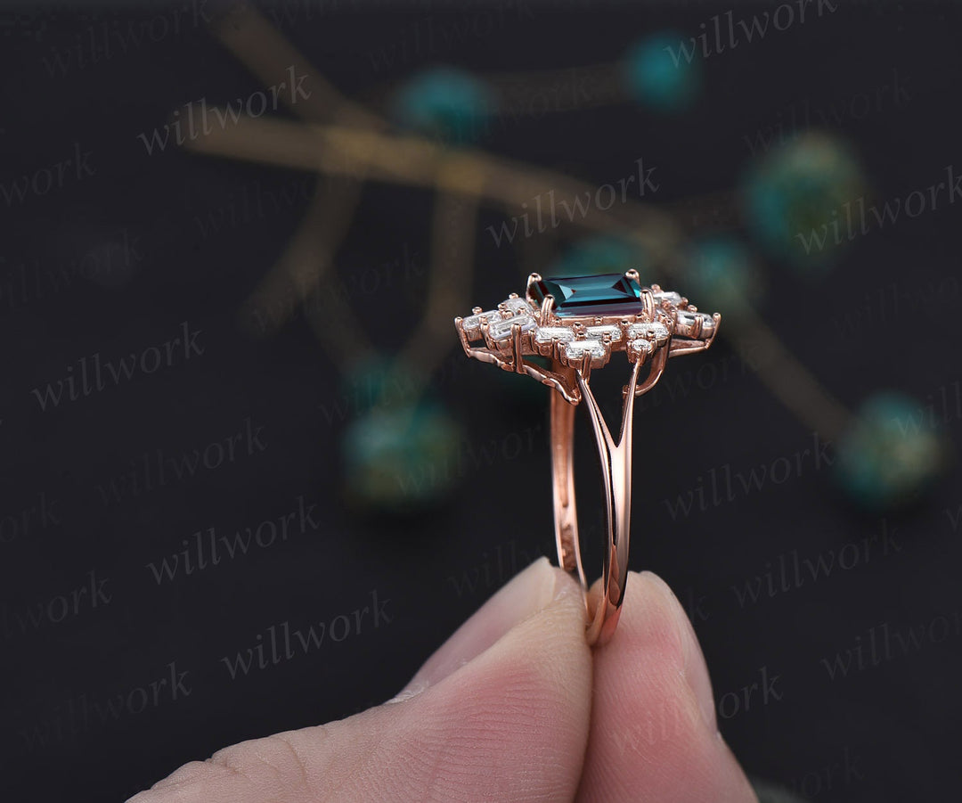 Vintage emerald cut Alexandrite engagement ring 14k rose gold baguette cut emerald ring women cluster moissanite wedding anniversary ring