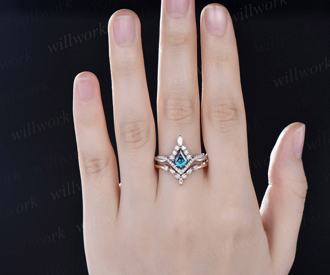 Vintage kite cut alexandrite ring white gold halo unique engagement ring set art deco curved twisted diamond promise wedding ring set women