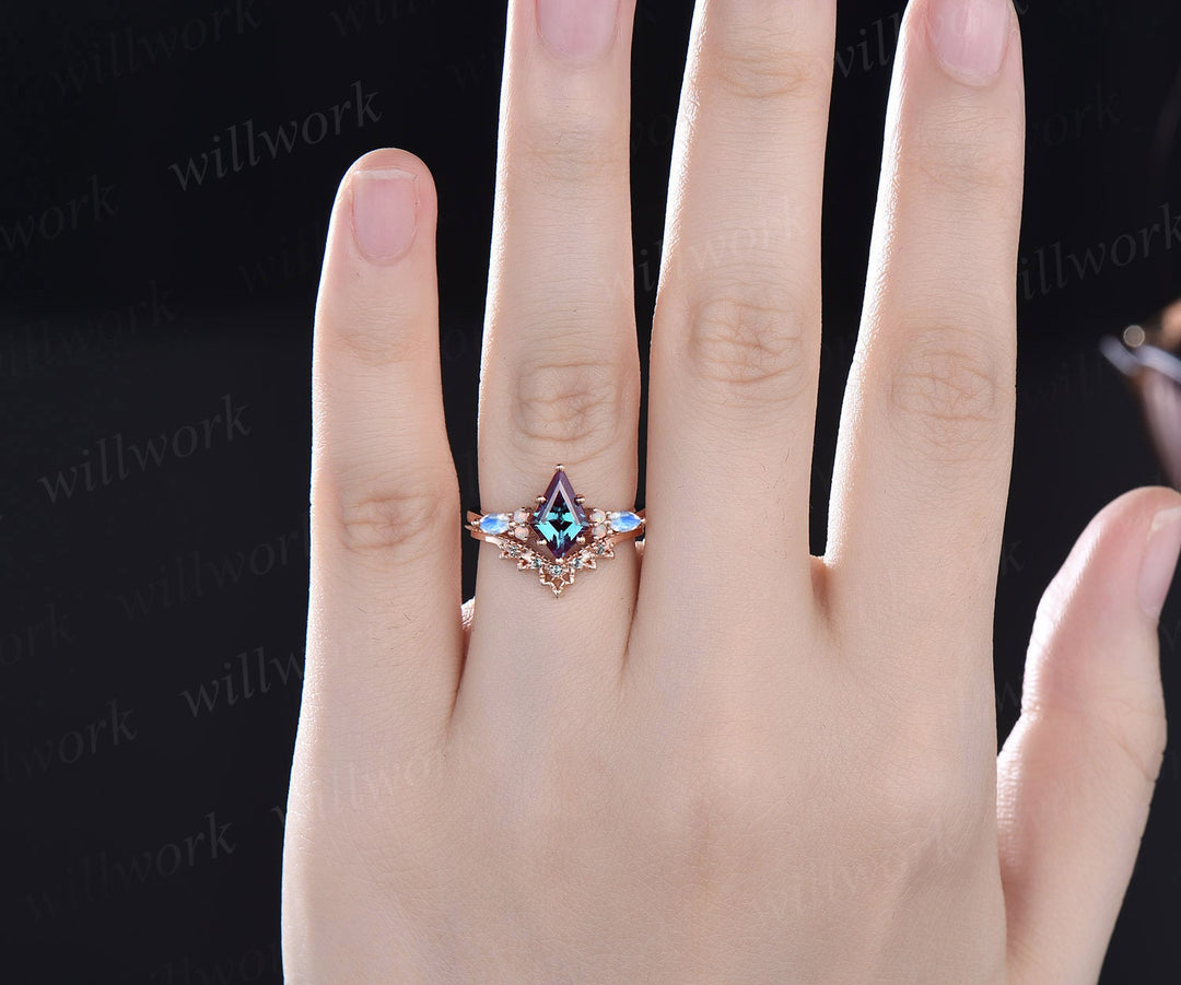Vintage kite cut Alexandrite engagement ring set 14k rose gold marquise moonstone ring dainty opal ring unique bridal wedding ring set women