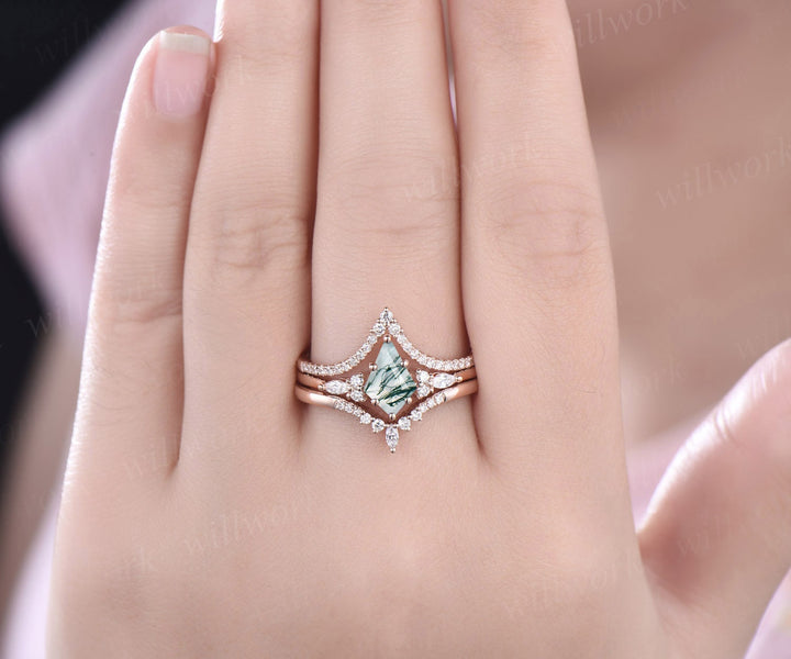 3pcs kite cut moss agate engagement ring set 14k rose gold art deco unique wedding bridal ring set moissanite ring for women fine jewelry