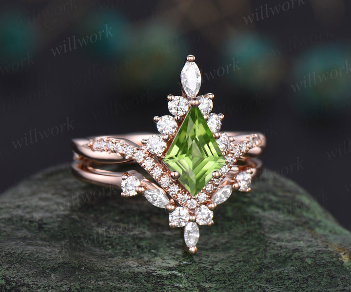 Vintage kite cut peridot ring gold halo unique engagement ring set art deco curved twisted diamond promise bridal wedding ring set women