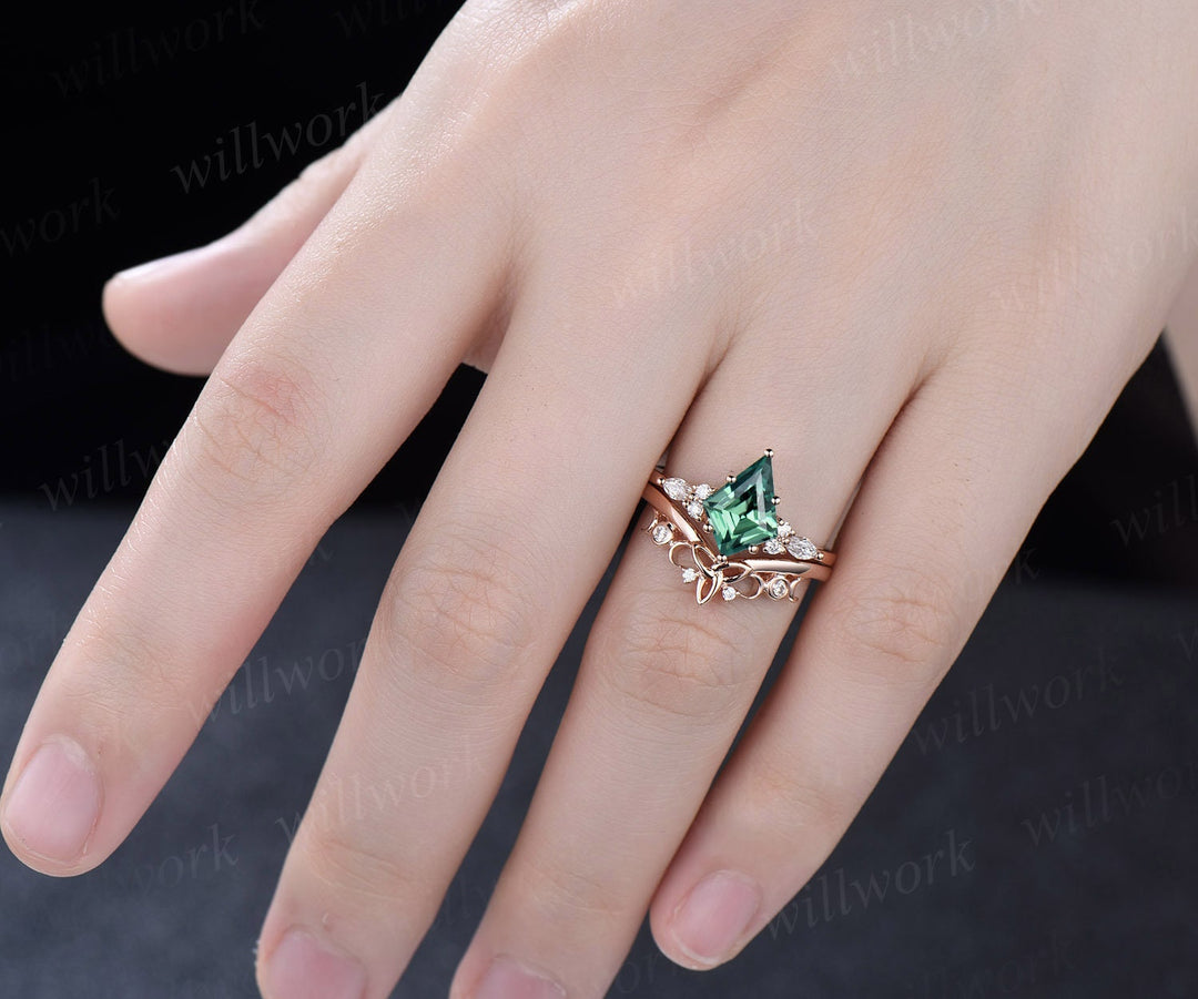 7x10mm kite cut green sapphire engagement ring set rose gold teal sapphire ring marquise moissanite ring unique wedding ring set for women