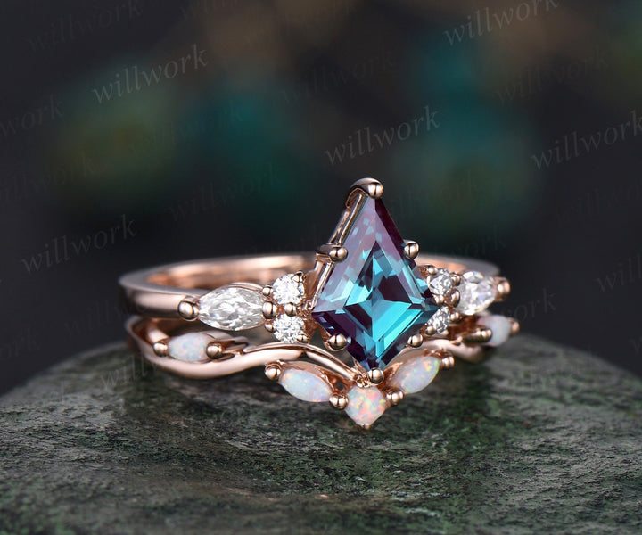 Kite cut Alexandrite engagement ring marquise cut amethyst ring 14k rose gold diamond opal ring women unique wedding ring set jewelry gift