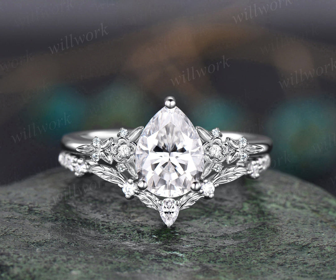 Vintage Pear IGI Lab Grown Diamond Engagement Ring Leaf Flower Nature Inspired Ring Women Unique Bridal Wedding Ring Set