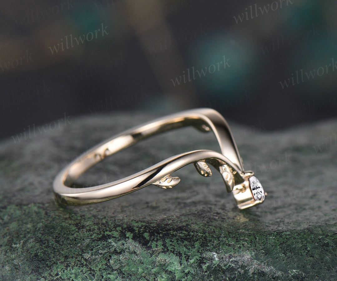 Nature inspired leaf pear diamond wedding band 14k yellow gold art deco vintage moissanite wedding ring band anniversary ring women gift
