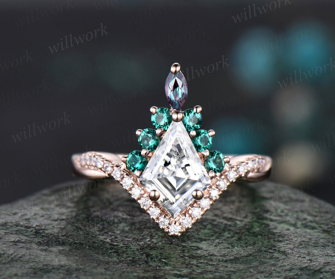 Vintage kite moissanite engagement ring set rose gold art deco alexandrite emerald ring women twisted halo diamond bridal promise ring her