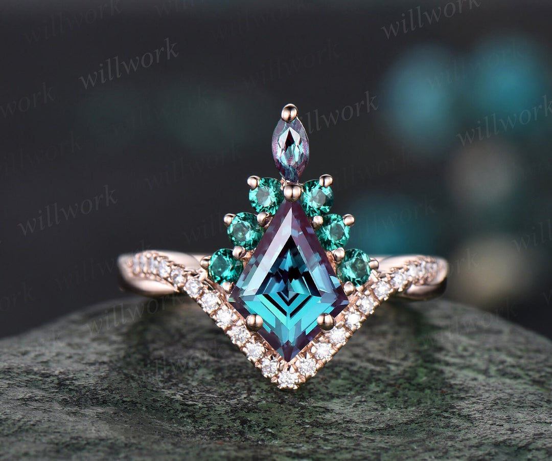 Vintage kite alexandrite engagement ring set 14k rose gold art deco emerald ring women twisted eternity halo diamond bridal promise ring