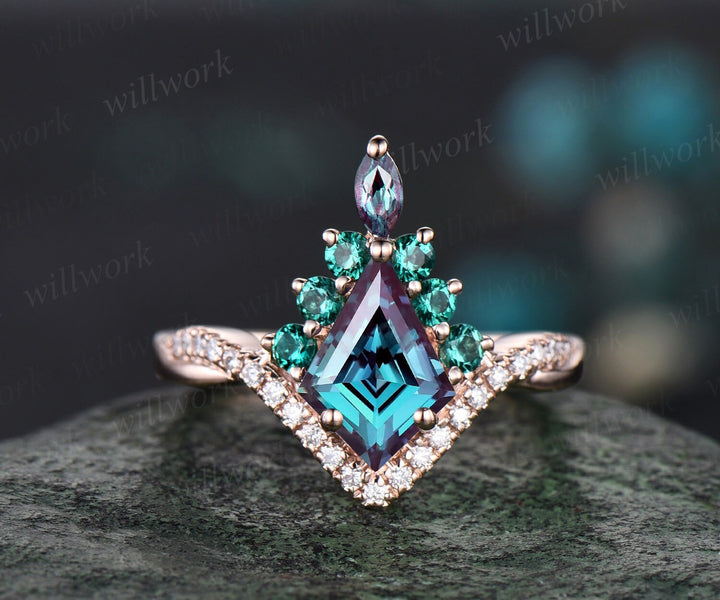 Vintage kite alexandrite engagement ring set 14k rose gold art deco emerald ring women twisted eternity halo diamond bridal promise ring