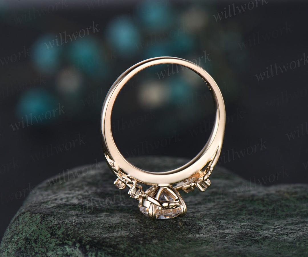 Round cut alexandrite ring vintage yellow gold leaf nature inspired unique engagement ring five stone diamond bridal wedding ring women gift