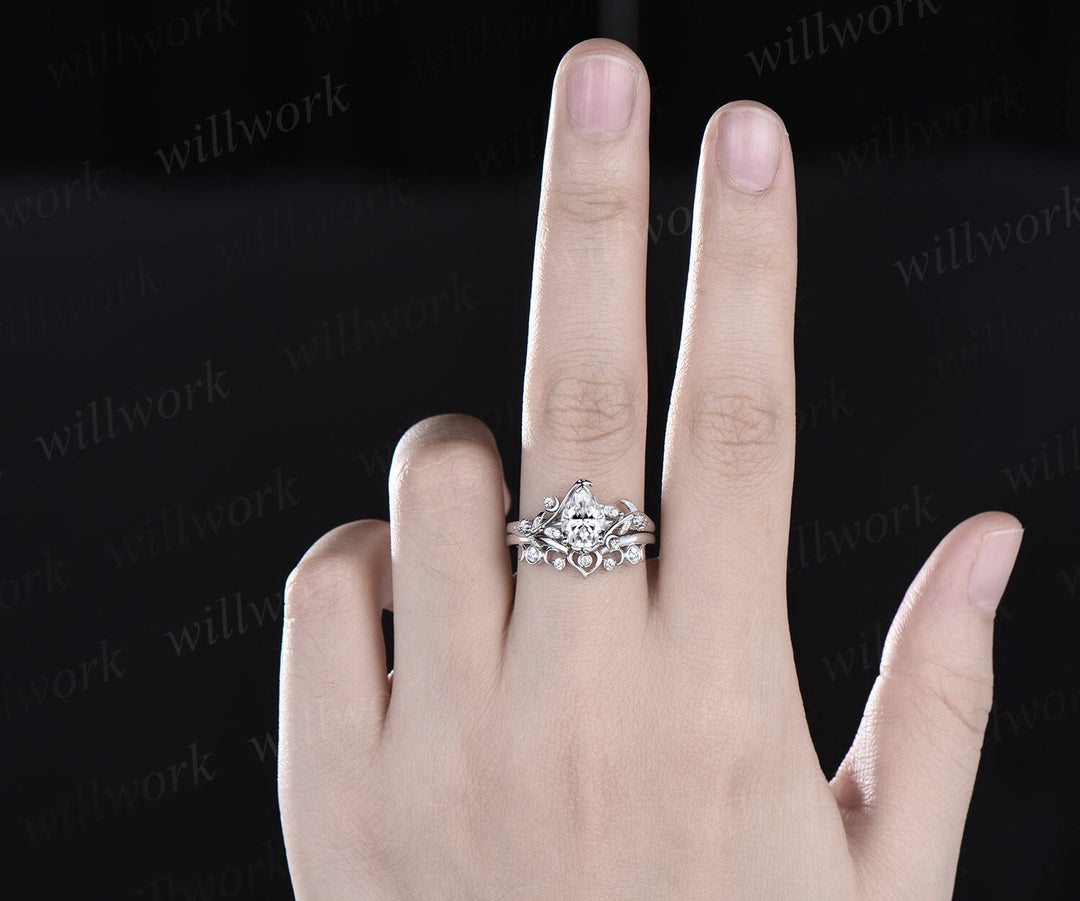 Vintage pear shaped moissanite engagement ring white gold heart leaf moon nature inspired diamond bridal wedding ring set women jewelry gift
