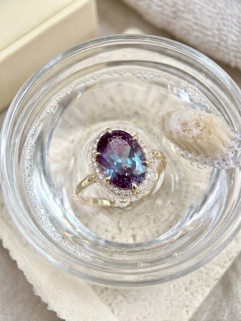 How to Clean a Tulip Setting Engagement Ring (Step-by-Step Guide)