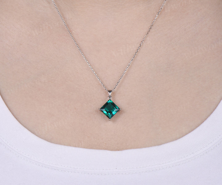 6ct princess cut green emerald necklace solitaire green gemstone pendant necklace May birthstone gift