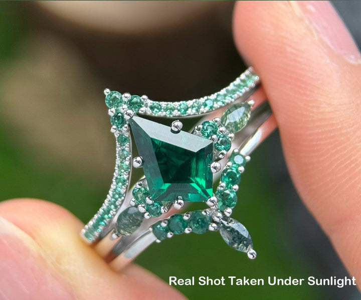 Vintage kite cut green emerald engagement ring white gold stacking vintage moss agate wedding bridal ring set women gemstone jewelry