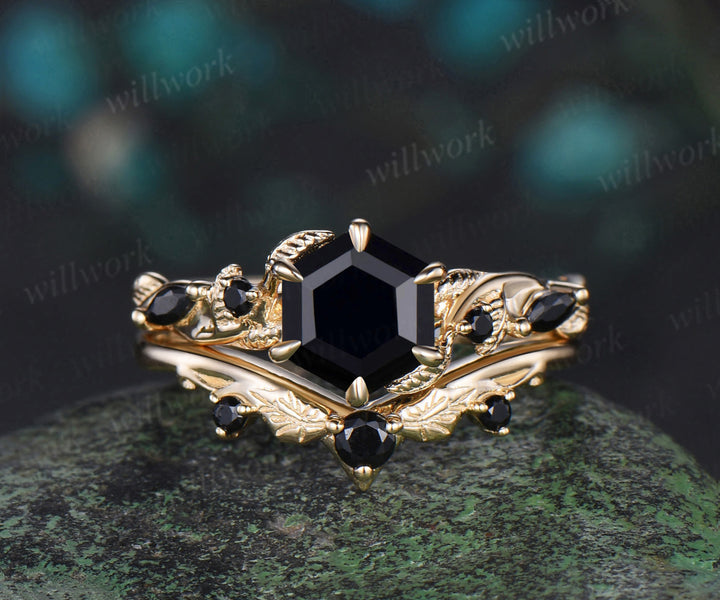 Vintage hexagon cut black onyx engagement ring set yellow gold leaf nature inspired five stone black spinel ring women