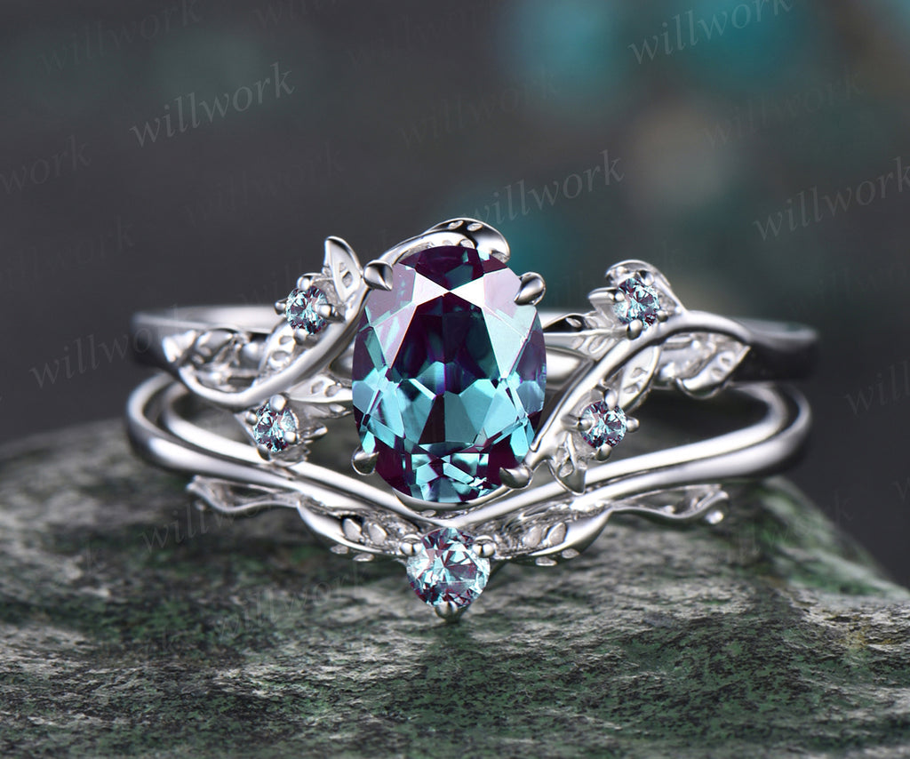 Vintage Oval Cut Alexandrite Engagement Ring Set Unique Leaf Vine