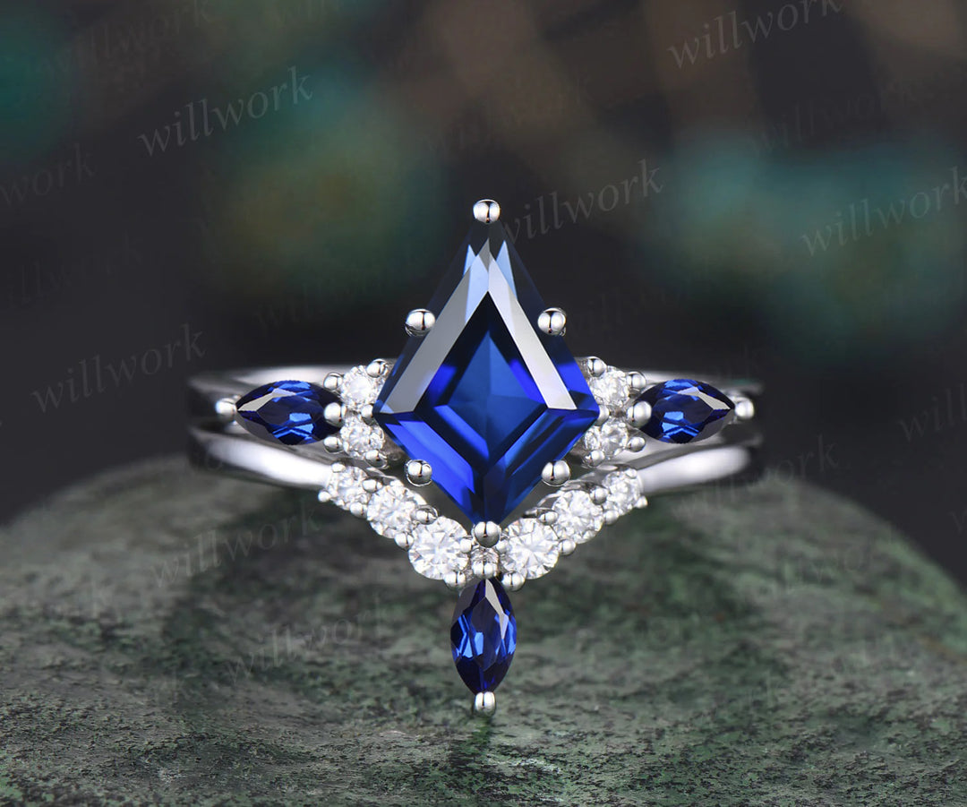 Unique Kite Cut September Birthstone Blue Sapphire Engagement Ring Set Art Deco Moissanite Diamond Curved V Shaped Wedding Band