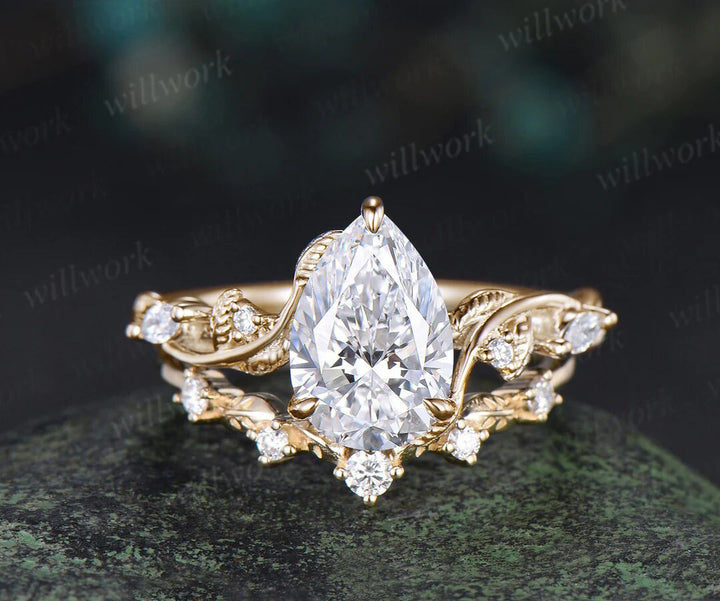 2 Carat Pear Lab Grown Diamond IGI Engagement Ring Nature Inspired Diamond Wedding Ring White Gold Diamond Bridal Ring for Her