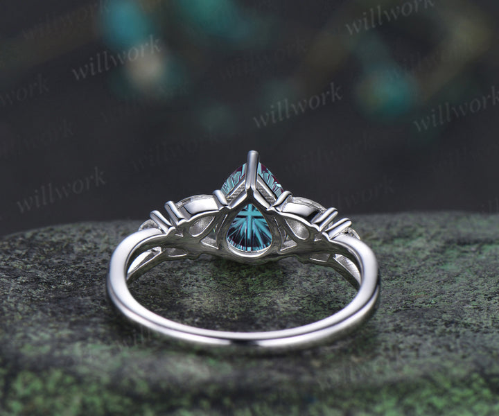 Pear Fantasy Cut Alexandrite Engagement Ring Unique Split Shank Five Stone Promise Ring Moissanite Cluster Ring Gifts for Her