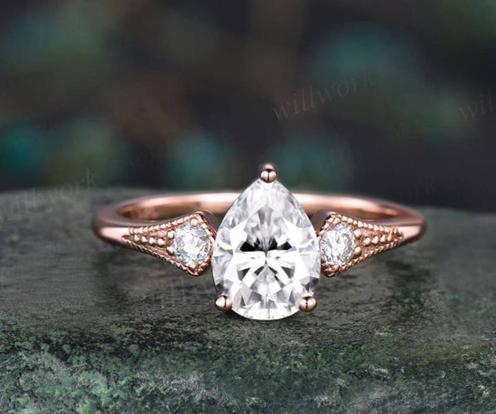 Vintage pear IGI Lab grown diamond engagement ring set leaf art deco diamond ring set three stone Milgrain antqiue wedding ring set women gift