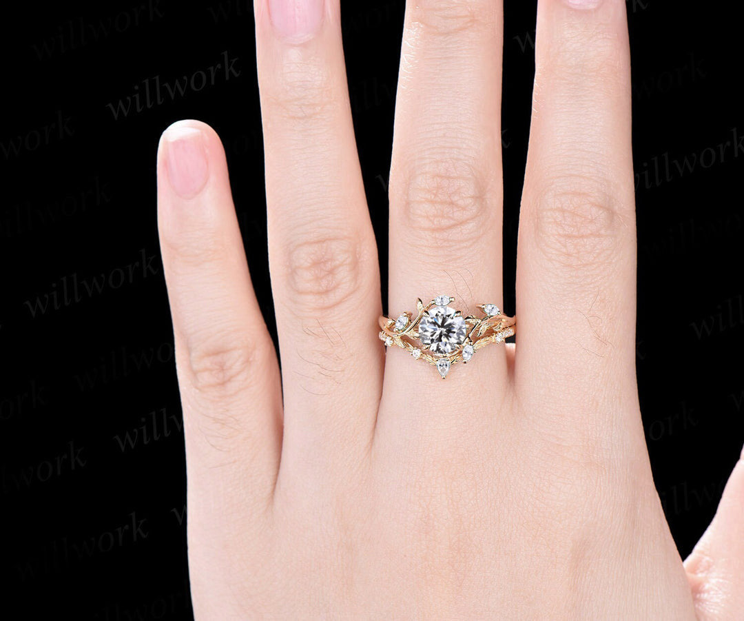 Vintage Round Cut Lab Grown Diamond Engagement Ring Leaf Nature Inspired Promise Ring Set