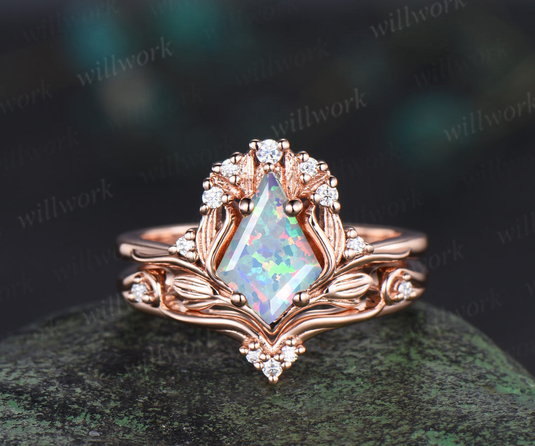 Kite Cut White Opal Leaf Ring Set Vintage Iris Engagement Ring for Women Diamond Unique Opal Promise Bridal Ring Set