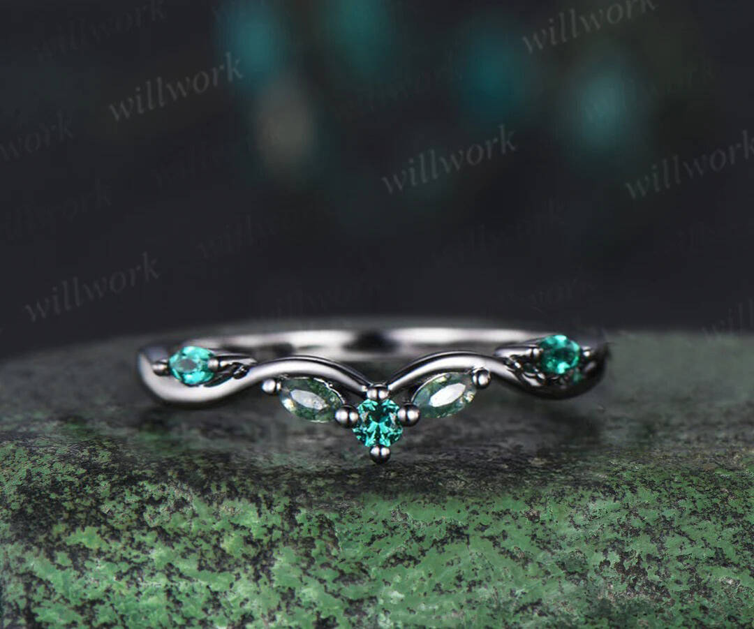 14K Black Gold Natural Green Moss Agate Emerald Engagement Ring Set Twig Vine Pear Moss Agate Wedding Ring Goth Black Promise Rings Anniversary gift
