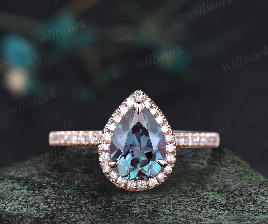 Pear shaped Alexandrite bridal ring set vintage unique Alexandrite engagement ring set 14k rose gold ring halo diamond ring set for women