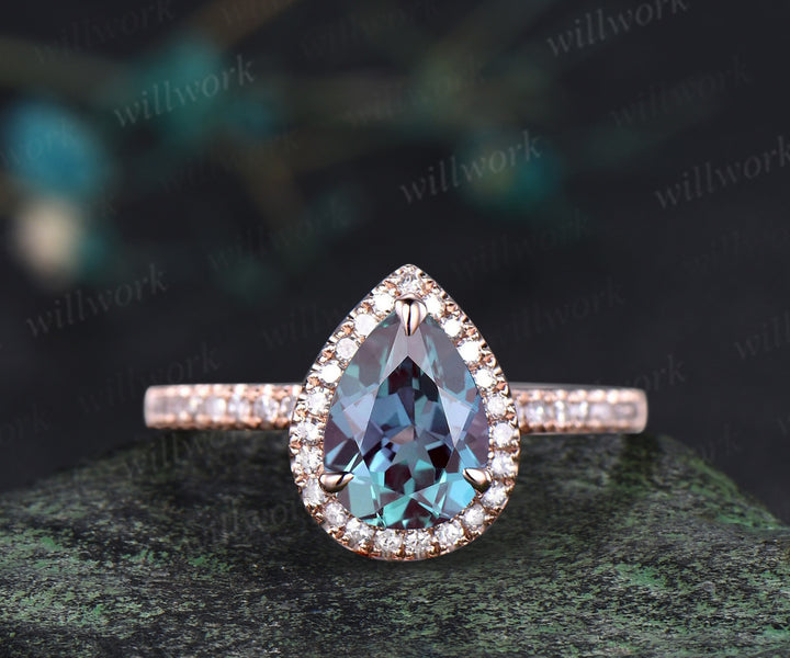 Pear shaped Alexandrite bridal ring set vintage unique Alexandrite engagement ring set 14k rose gold ring halo diamond ring set for women