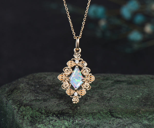 ◆VINTAGE HOLLYWOOD◆ Ornament Drop Necklace VH249ONE002M 1950's Rhinestone Necklace, Glamorous Rhinestone Drop
