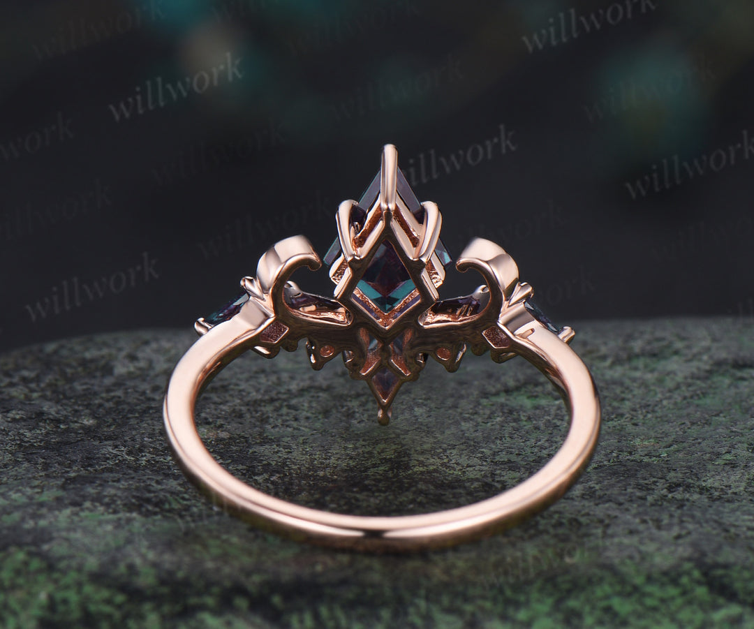 Vintage alexandrite engagement ring kite cut 14k rose gold cluster moissanite wedding ring for women color change stone promise ring gift