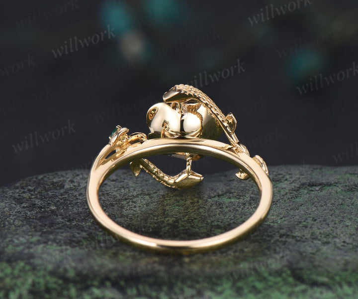 Round cut ruby engagement ring flower floral snake three stone emerald ring vintage wedding ring women jewelry