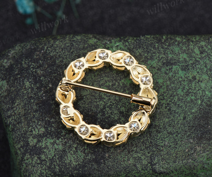 Moissanite wreath brooch nature inspired leaf circle lapel pin elegant jewelry gifts for women