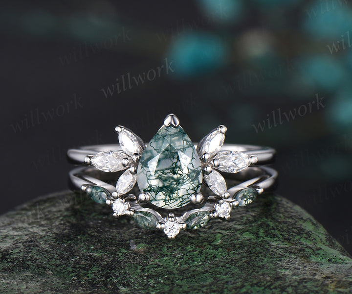 Pear Cut Natural Green Moss Agate Engagement Ring Set Moissanite Cluster Seven Stone Ring 14k Rose Gold Green Gemstone 2pcs Bridal Ring Set
