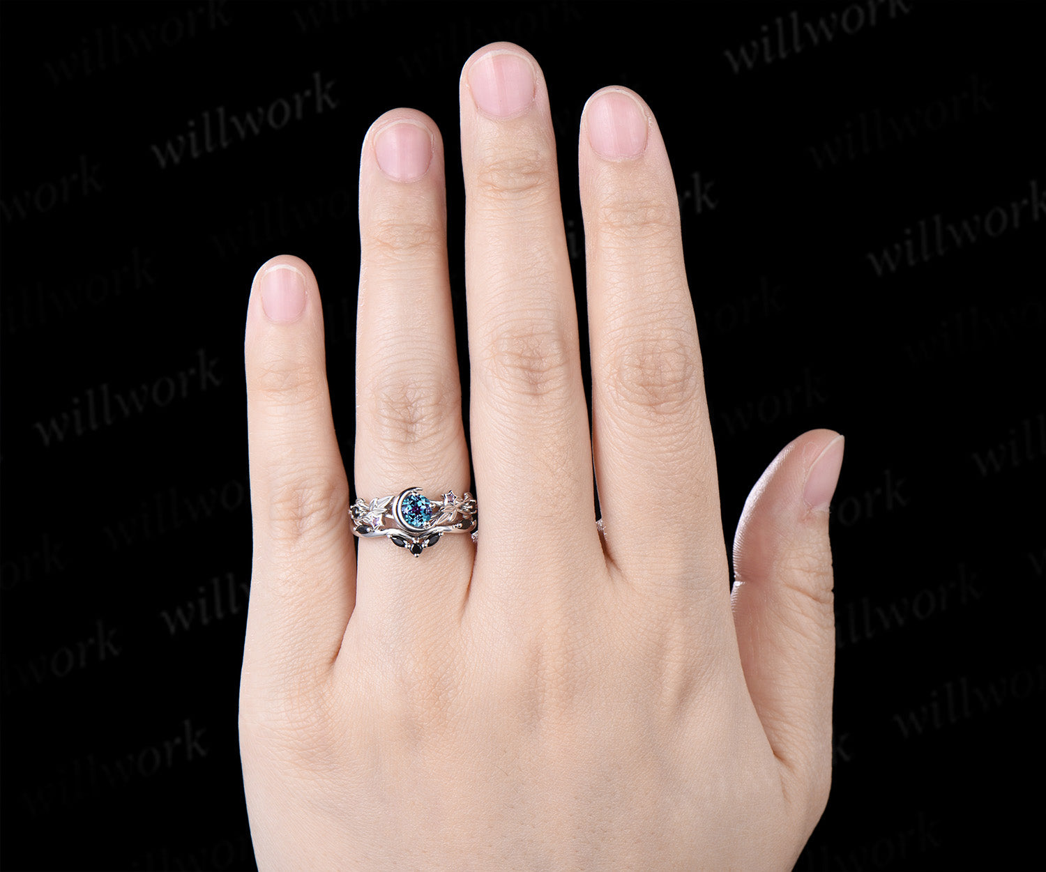 Round Alexandrite Moon Leaf Black Spinel Ring Set & Solitaire