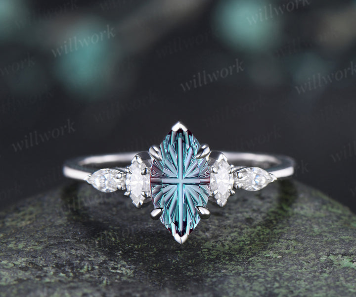 Marquise Fantasy Cut Alexandrite Ring Set Five Stone Engagement Ring Moissanite Cluster Wedding Band Color Change Gemstone Bridal Set