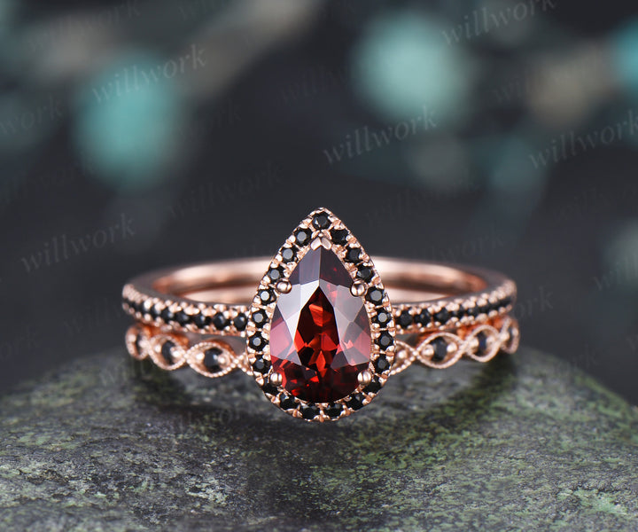 Pear Garnet Halo Engagement Ring Set Dainty 5x8mm Teardrop Garnet Ring Milgrain Black Spinel Wedding Band Vintage Bridal Set