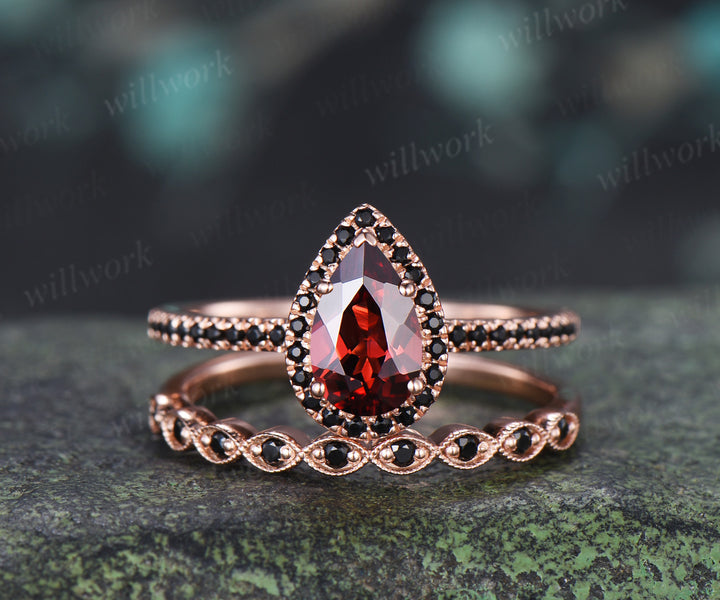 Pear Garnet Halo Engagement Ring Set Dainty 5x8mm Teardrop Garnet Ring Milgrain Black Spinel Wedding Band Vintage Bridal Set