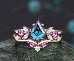 Unique June Birthstone Kite Alexandrite Engagement Ring Set 14k Rose Gold Moissanite Amethyst Bridal Ring Set