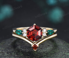 Hexagon cut ruby engagement ring set emerald moissanite seven stones ring minimalist princess cut ruby band bridal set