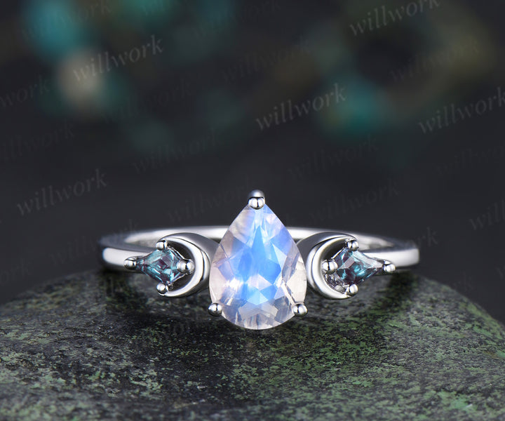 Pear shape moonstone ring set kite cut alexandrite art deco moon ring matching peridot curved band vintage bridal set