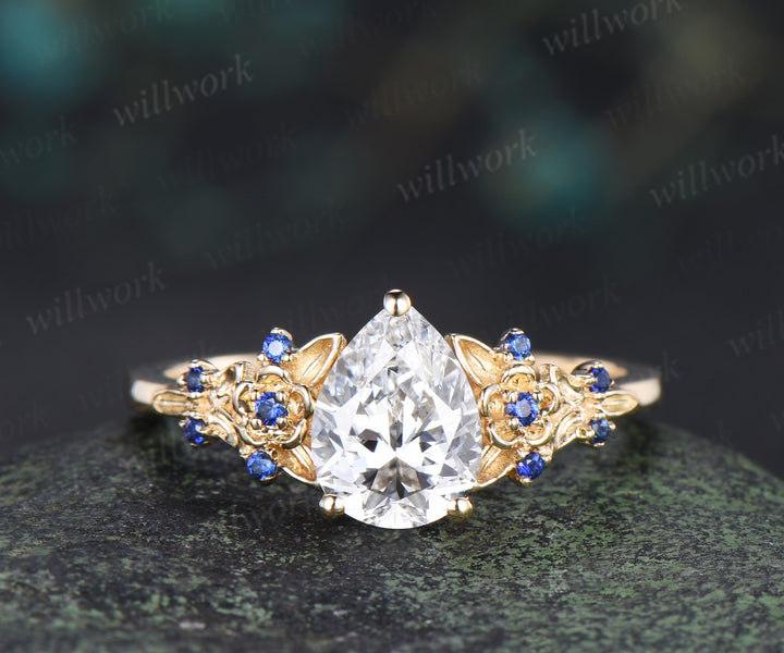 Vintage Pear IGI Lab Grown Diamond Engagement Ring Set Leaf Froral Blue Sapphire Accent Ring Nature Inspired Bridal Set